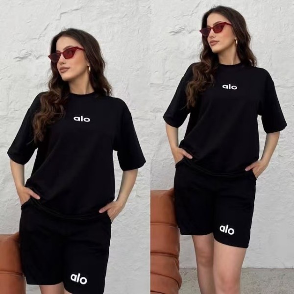 Letter short sleeved loose sports shoulder plus size set