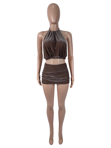 Two piece set of loose top with exposed navel and straps, sleeveless shorts