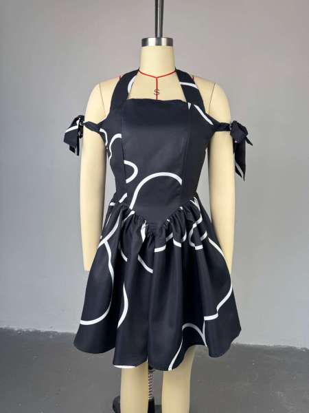 Hanging neck printed lace up off shoulder high waisted pleated dress