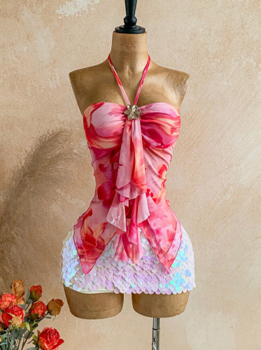 Hanging neck, metal jewelry, camisole, vest