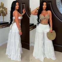 Multi layered cake with wide legs, pleated loose pants Multi layered cake with wide legs, pleated loose pants