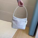 Large capacity minimalist shoulder bag