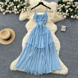 Fold up the waist, create a sense of drape, and swing a long skirt