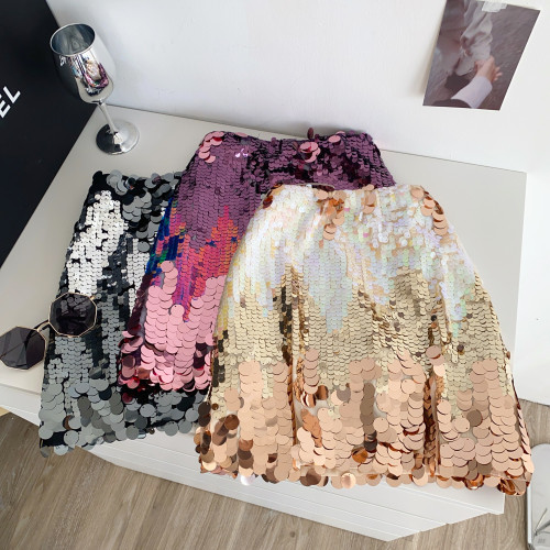 Heavy industry sequined high waisted hip hugging short skirt
