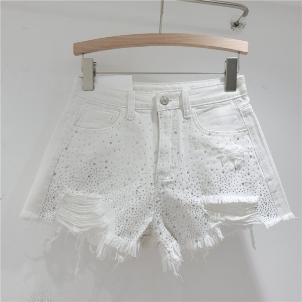 Heavy industry hot stamping denim shorts