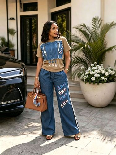 Letter printed denim patchwork short sleeved top two-piece set