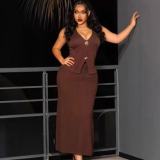 Knitted shell buckle V-neck vest pleated skirt set