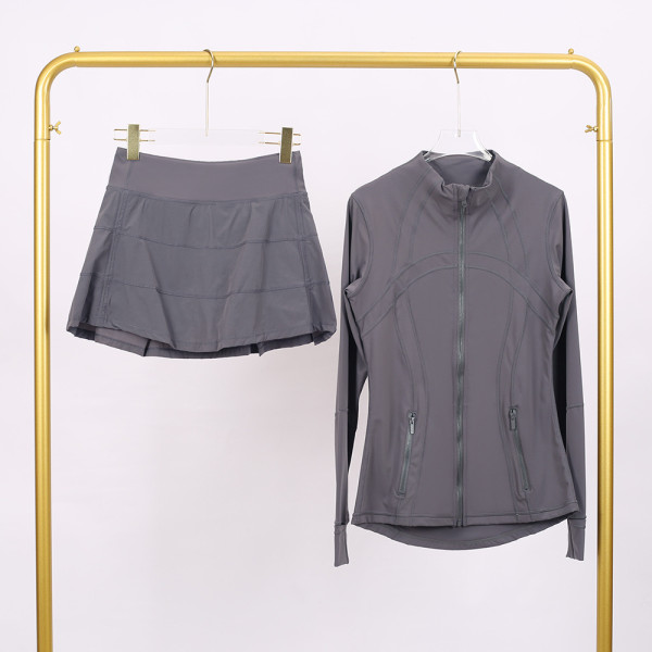 Stand-up collar jacket with three-pleated skirt set