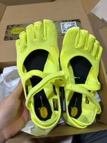 Yoga Shoes for Women, Pilates Split-Toe Sports Shoes 1066544819445