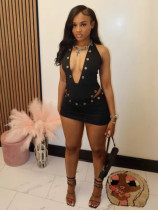 Deep V-neck hollow metal hanging neck top, hip hugging short skirt set Deep V-neck hollow metal hanging neck top, hip hugging short skirt set