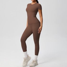 Sports T-shirt elastic short sleeved yoga pants set