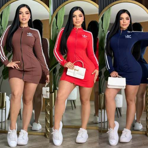 Stand up collar zipper long sleeved hip hugging dress Q6398