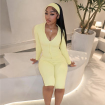 Hairband hooded long sleeved zipper cardigan paired with five inch leggings three piece set D26ST299 Hairband hooded long sleeved zipper cardigan paired with five inch leggings three piece set D26ST299