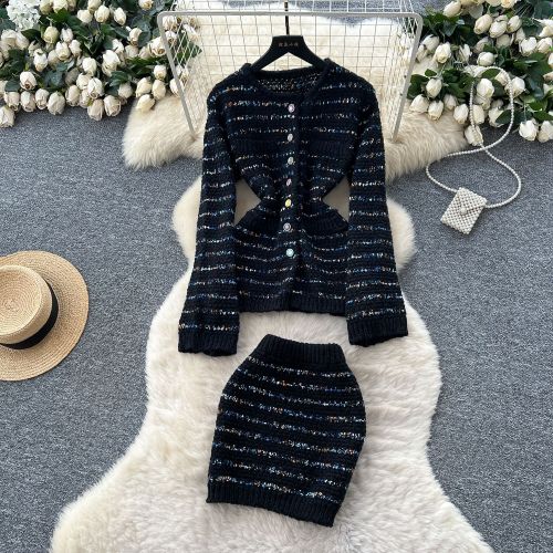 Round neck waist cinched long sleeved knitted shirt, hip hugging short skirt A989211118349