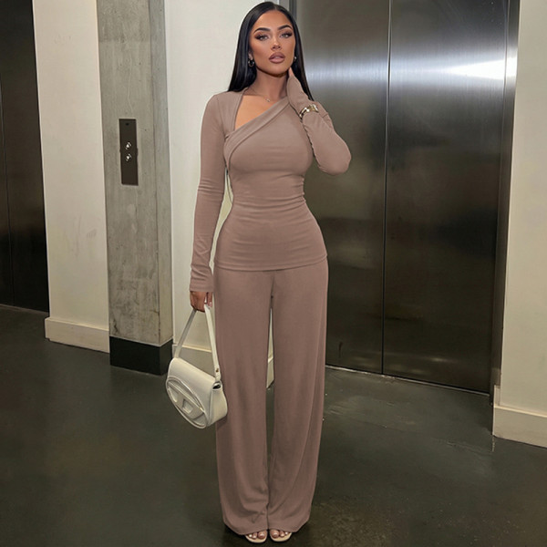 Slanted collar long sleeved T-shirt flared pants two-piece set S6822401X