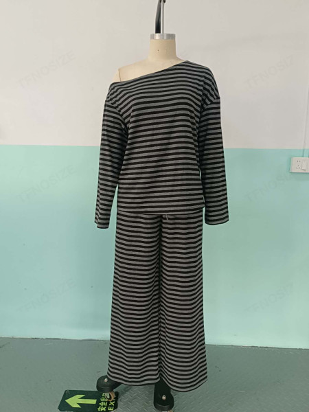 Shoulderless long sleeved top and wide leg pants two-piece set TS8163