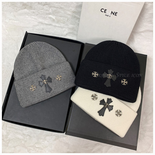 Autumn and Winter Warm Knitted Hat Vintage Emblem Knitted Hat S966587645914-1