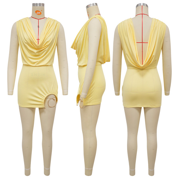 Backless swinging collar and hip hugging dress A1048773374702