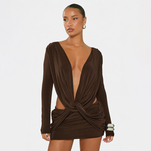 Deep V-neck open waisted twisted long sleeved dress with wrapped buttocks D26DS386