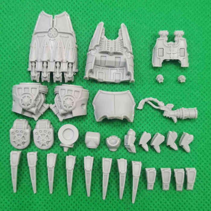 Warlord Titan Weapons: Plasma Annihilators, Laser Blasters and Power Claw bits