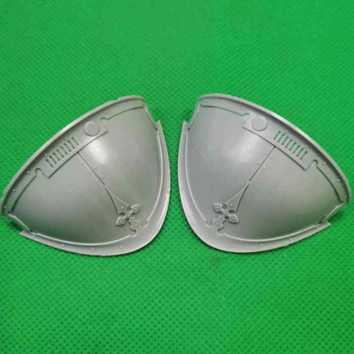 Knight Preceptor Canis Rex Titan bits