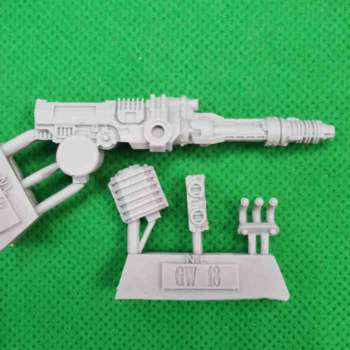 Adeptus Titanicus: Dire Wolf Heavy Scout Titan with Neutron Laser bits