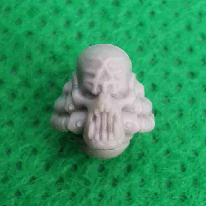 World Eaters Lord on Juggernaut / Lord Invocatus