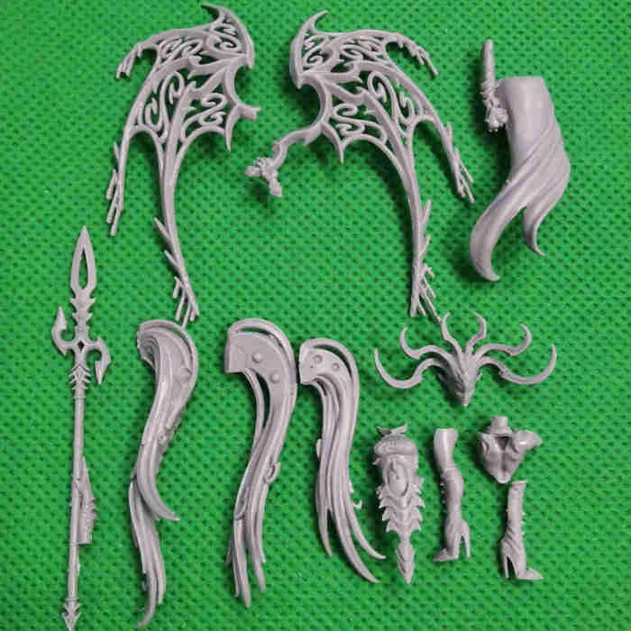 Morathi-Khaine and The Shadow Queen
