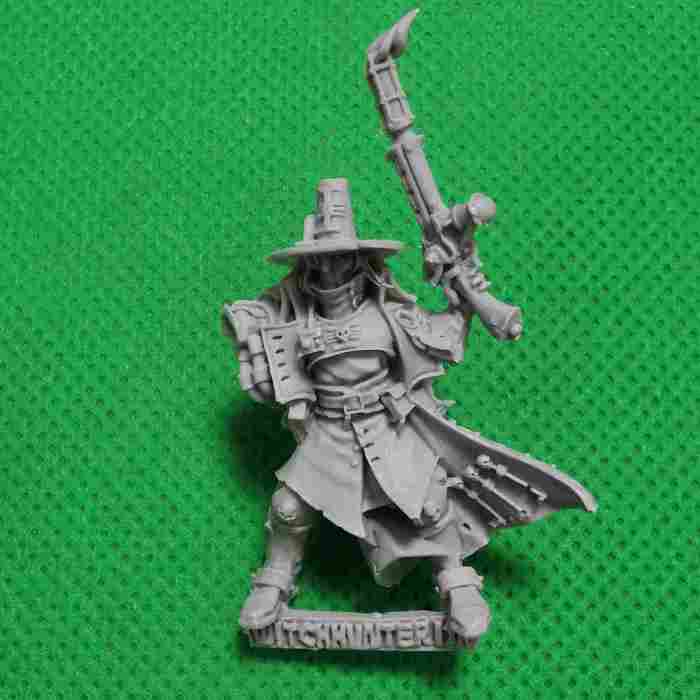 Inquisitor with Inferno Pistol & Power Sword bits