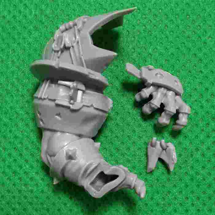 Blood Bowl Varag Ghoul-Chewer