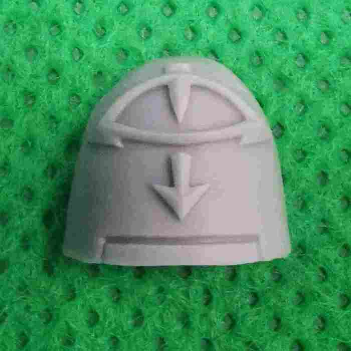 Sons of Horus MKVI Shoulder Pads bits