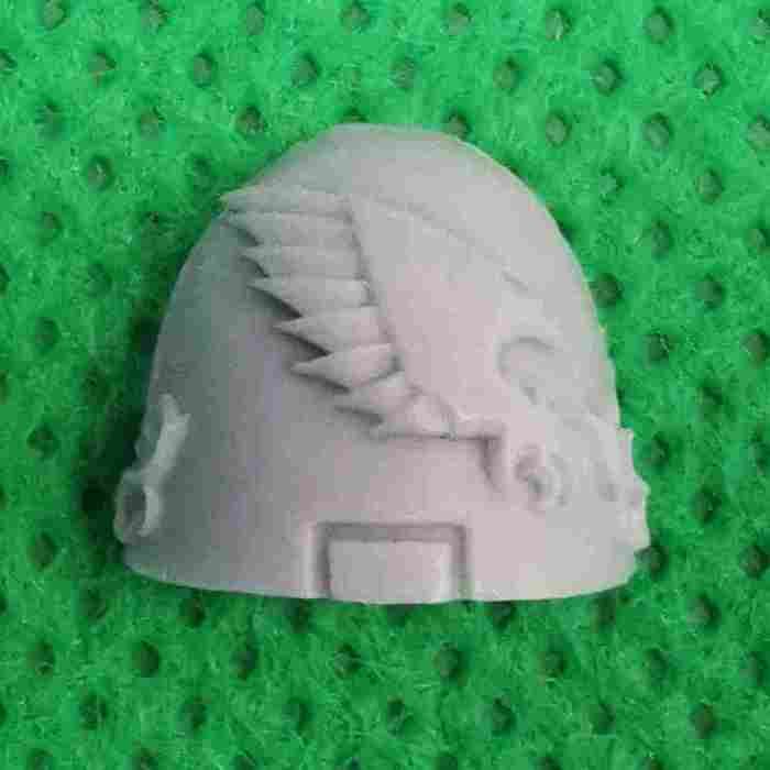 Emperor’s Children MKVI Shoulder Pads bits