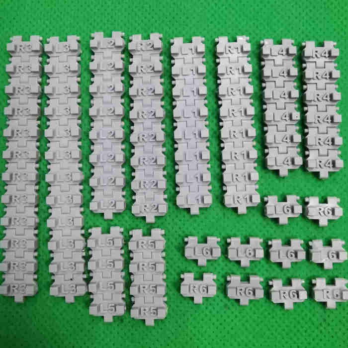 Death Korps of Krieg Mars Alpha Pattern Leman Russ with Modified Ryza Pattern Turret bits