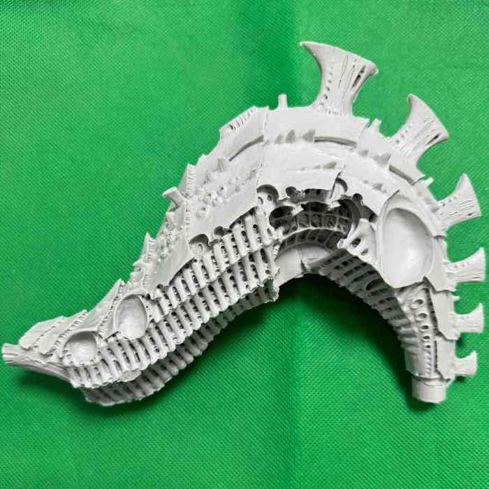 Tyranid Hierophant Bio-titan bits