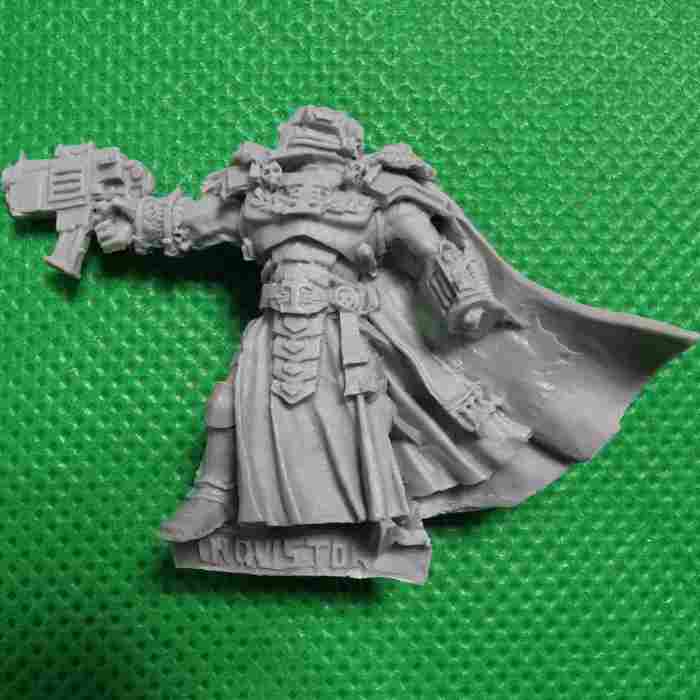 Inquisitor with Power Sword and Bolt Pistol bits