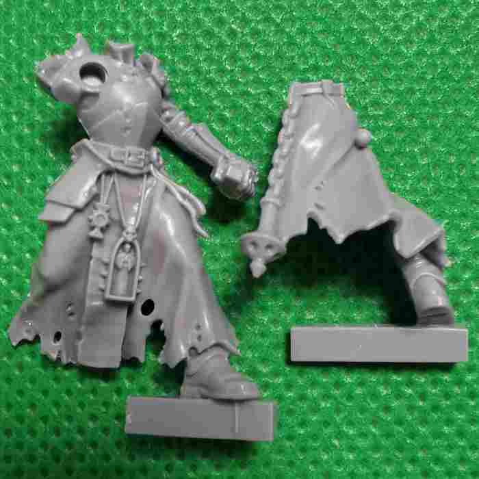 Adepta Sororitas Ministorum Priest with Vindictor bits