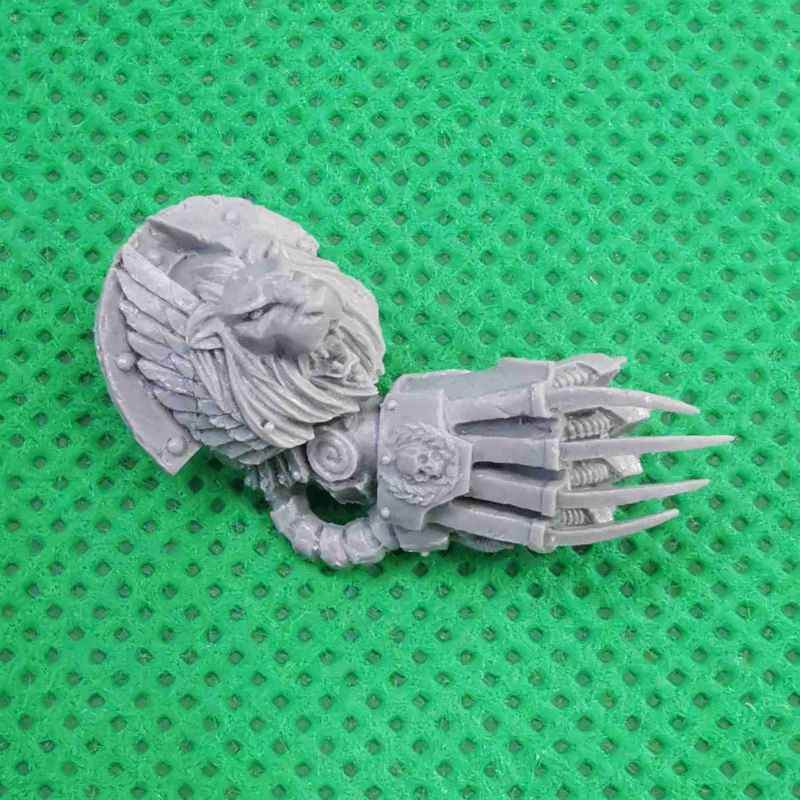 Lugft Huron Chapter Master Of The Astral Claws bits - Claw