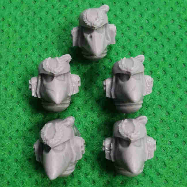 Raven Guard Space Marines Upgrade Pack bits - Helmets
