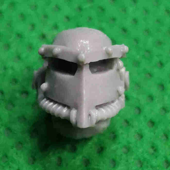 Iron Hands Legion Heads Upgrade Set bits
