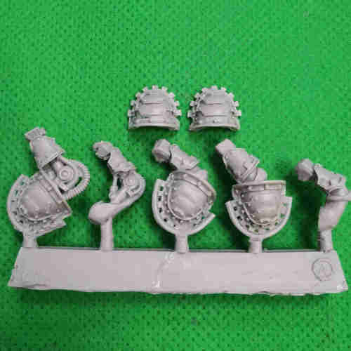 Iron Hands Medusan Immortals bits