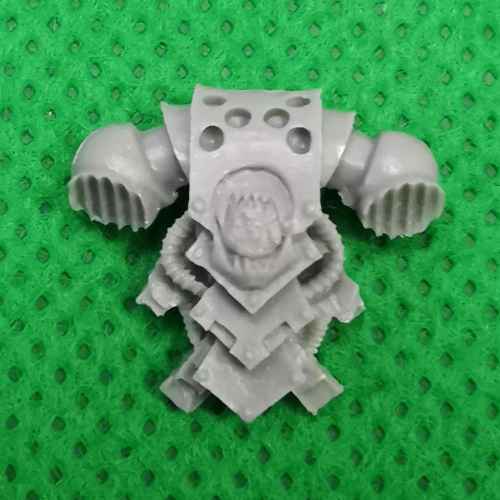 Kharn the Bloody 8th Captain of the World Eaters bits