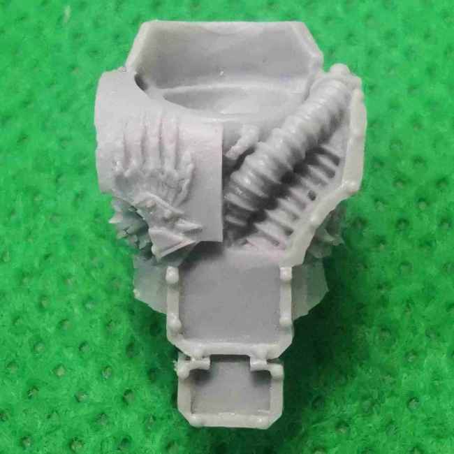 Iron Hands MKIII Torsos bits