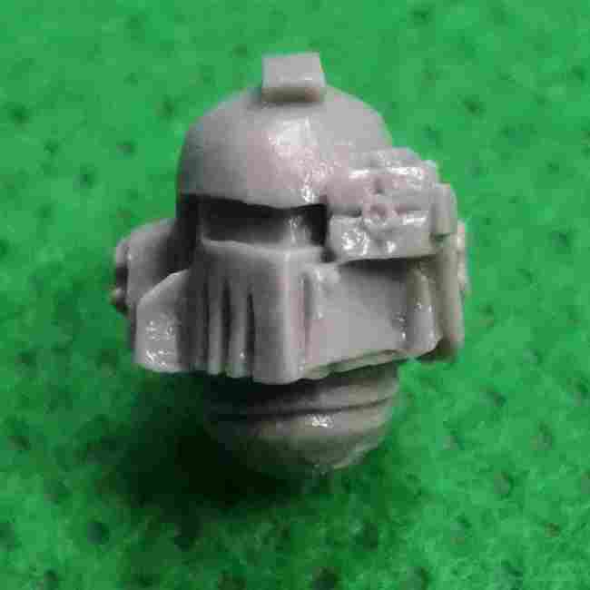 Iron Warriors Legion MKII Heads bits