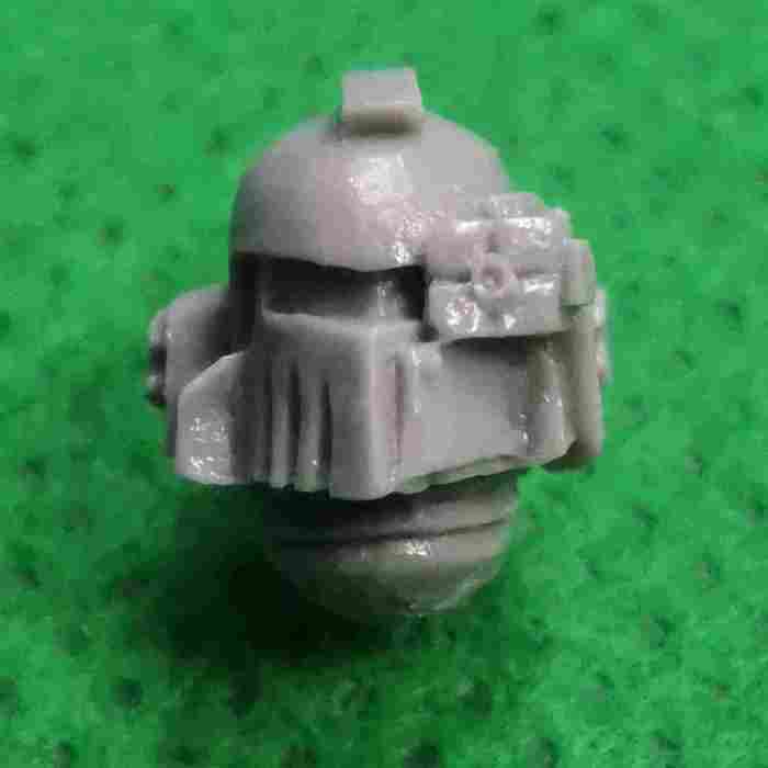 Iron Warriors Legion MKII Heads bits