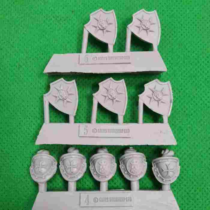 Imperial Fists – Templar Brethren Upgrade Set bits