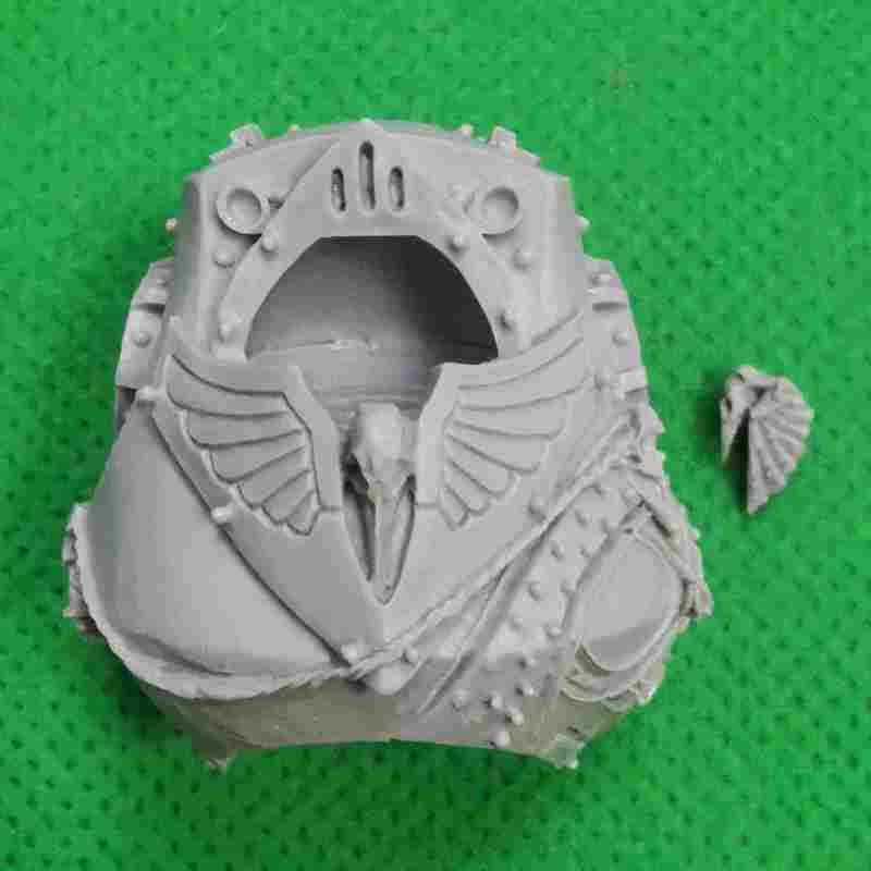 Raven Guard Legion Contemptor Dreadnought bits