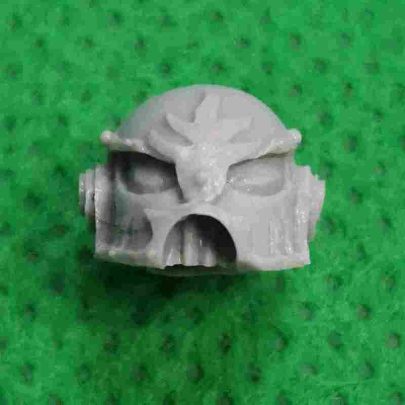 Word Bearers Legion Contemptor Dreadnought bits