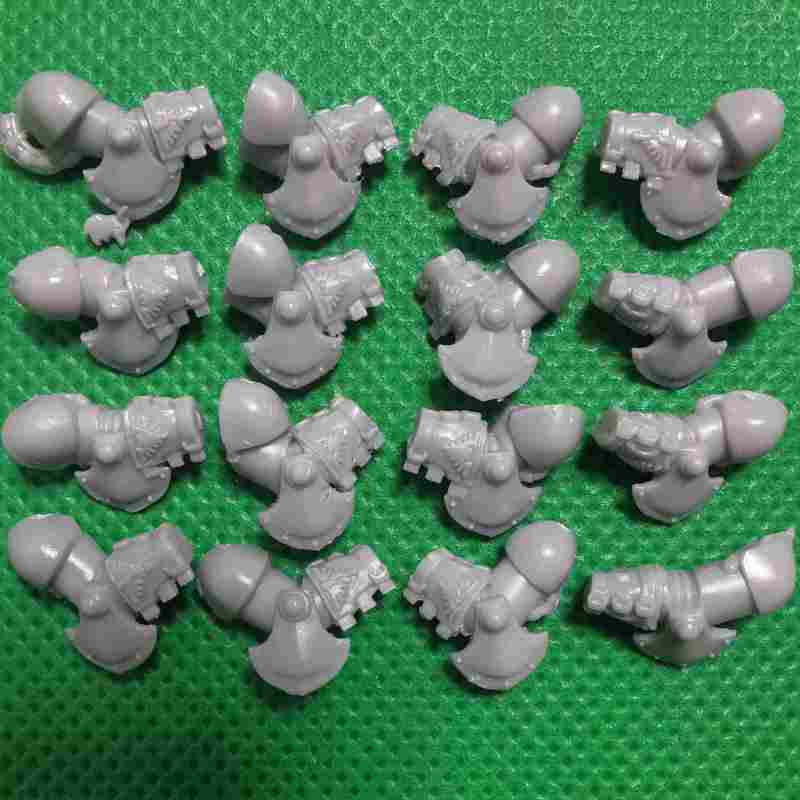 Custodian Guard Squad / Shield-Captain / Vexilus Praetor bits