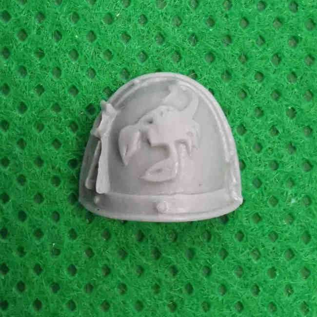 Red Scorpions Vanguard Veteran Upgrade Set bits