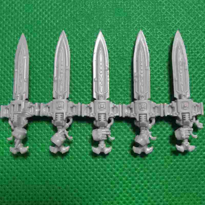 Custodian Guard Squad / Shield-Captain / Vexilus Praetor bits